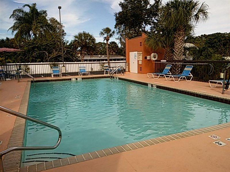 Days Inn By Wyndham Sarasota Bay Luaran gambar