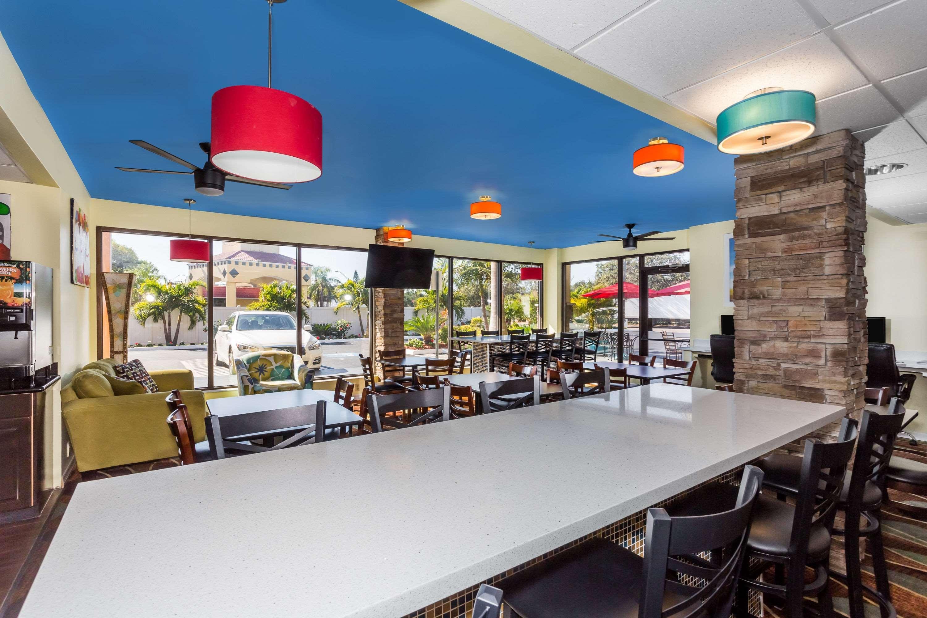 Days Inn By Wyndham Sarasota Bay Luaran gambar
