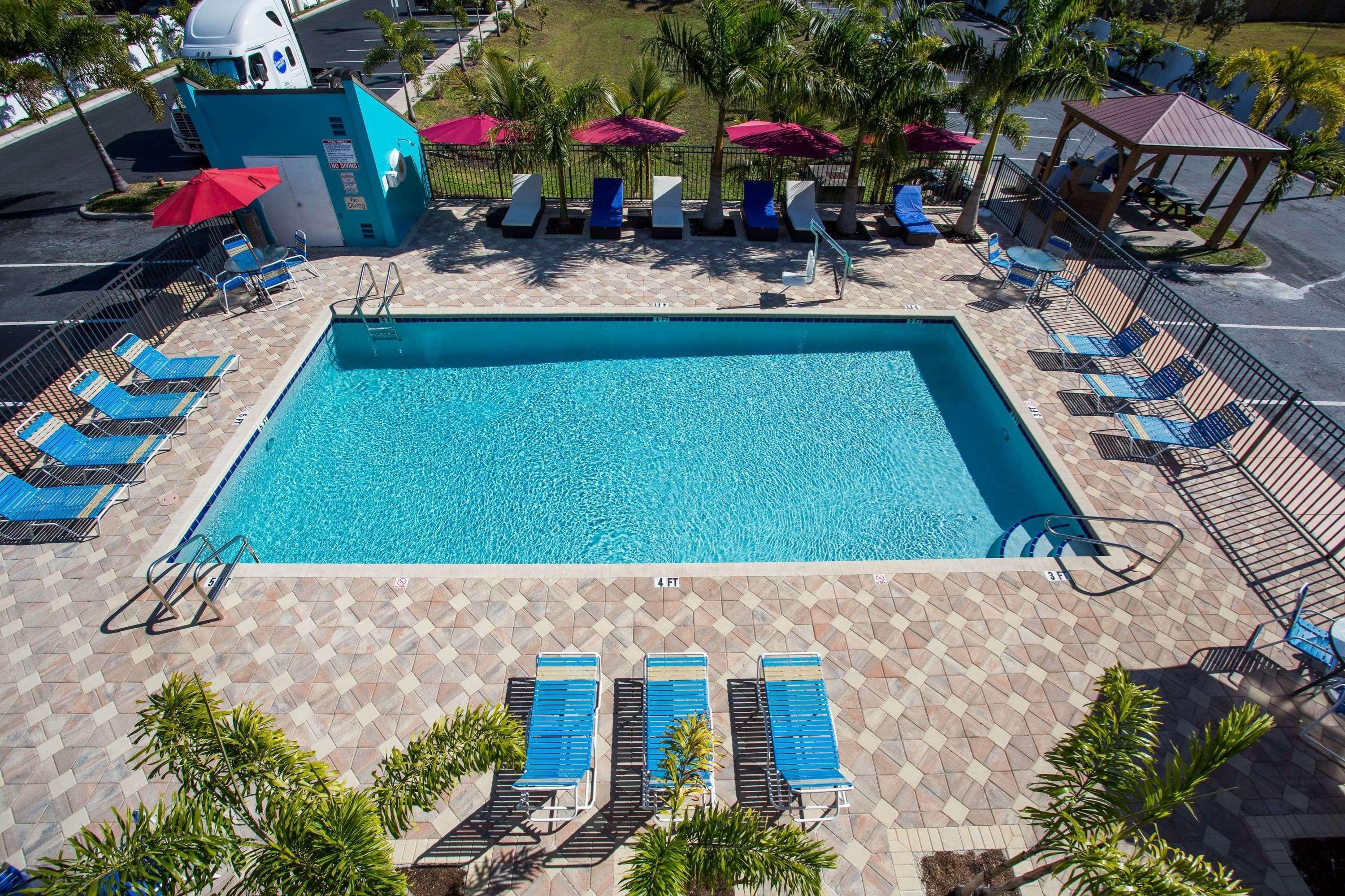 Days Inn By Wyndham Sarasota Bay Luaran gambar