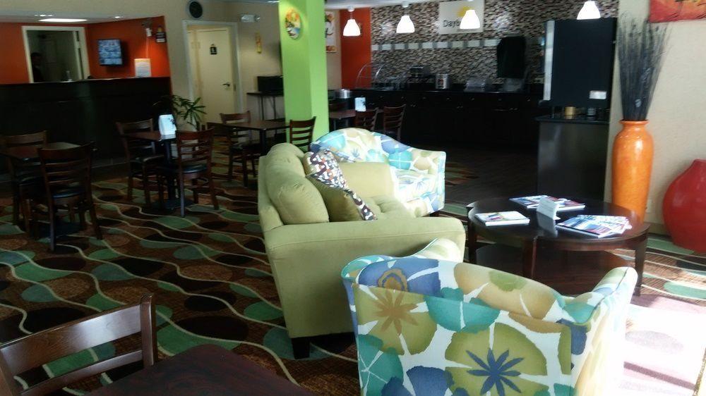 Days Inn By Wyndham Sarasota Bay Luaran gambar