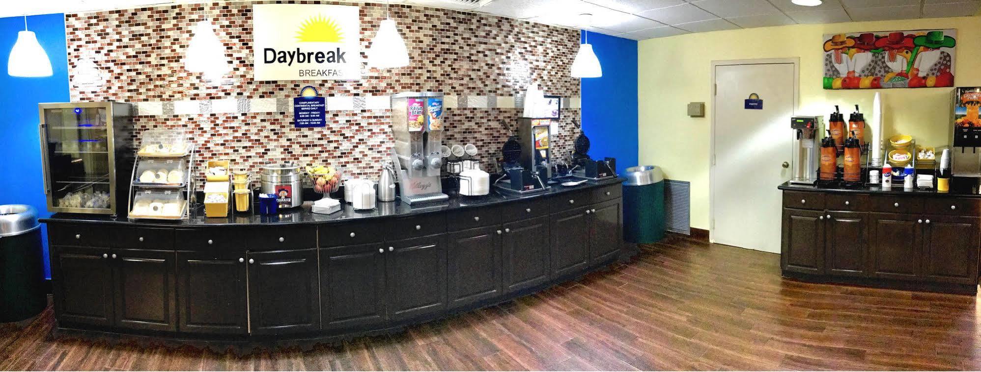 Days Inn By Wyndham Sarasota Bay Luaran gambar